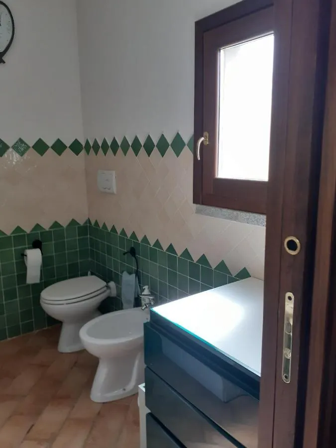 アパート バデージSea View House Sardegna Da Soniaアパートメント